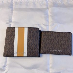 Michael Kors Mens 2 in 1 Cooper Logo Billfold Wallet